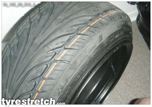 An example of tyre stretch: 195/50 R15 on 10.0J