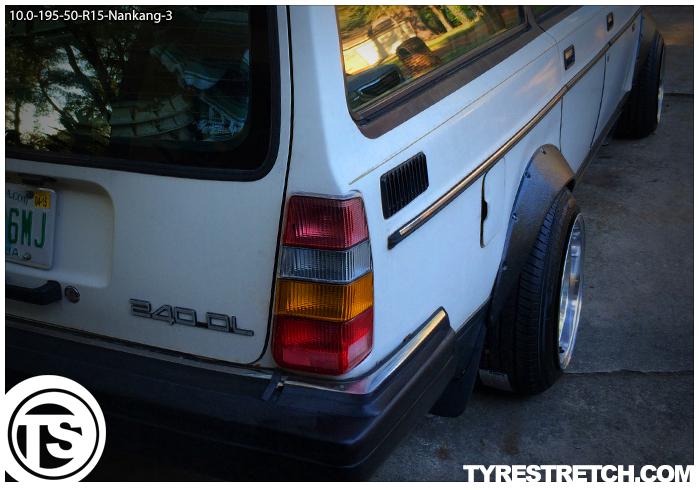 An example of tyre stretch: 195/50 R15 on 10.0J – NANKANG