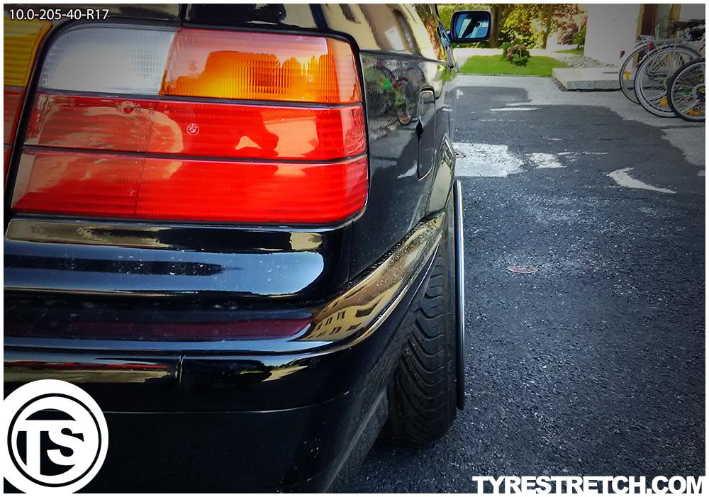 An example of tyre stretch: 205/40 R17 on 10.0J