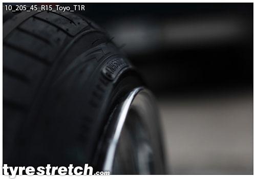An example of tyre stretch: 205/45 R15 on 10.0J – TOYO