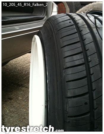 An example of tyre stretch: 205/45 R16 on 10.0J – FALKEN