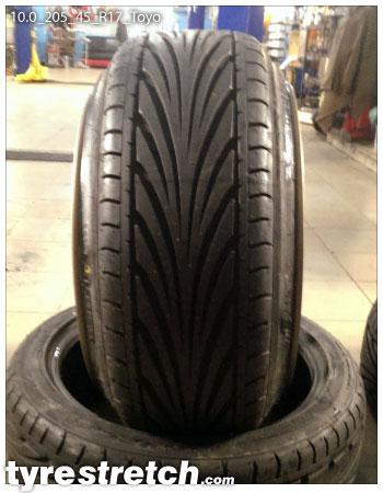 An example of tyre stretch: 205/45 R17 on 10.0J – TOYO