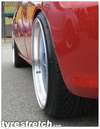 An example of tyre stretch: 215/35 R18 on 10.0J