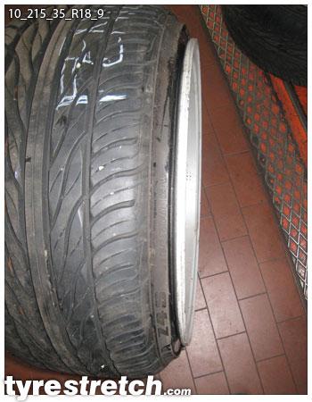 An example of tyre stretch: 215/35 R18 on 10.0J