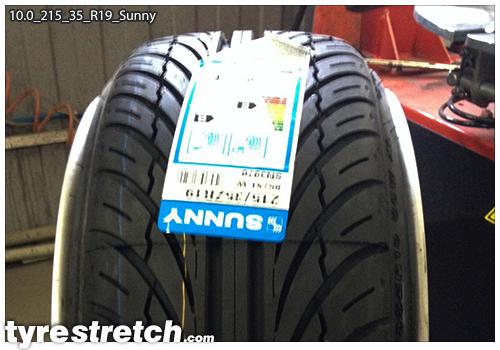 An example of tyre stretch: 215/35 R19 on 10.0J – SUNNY