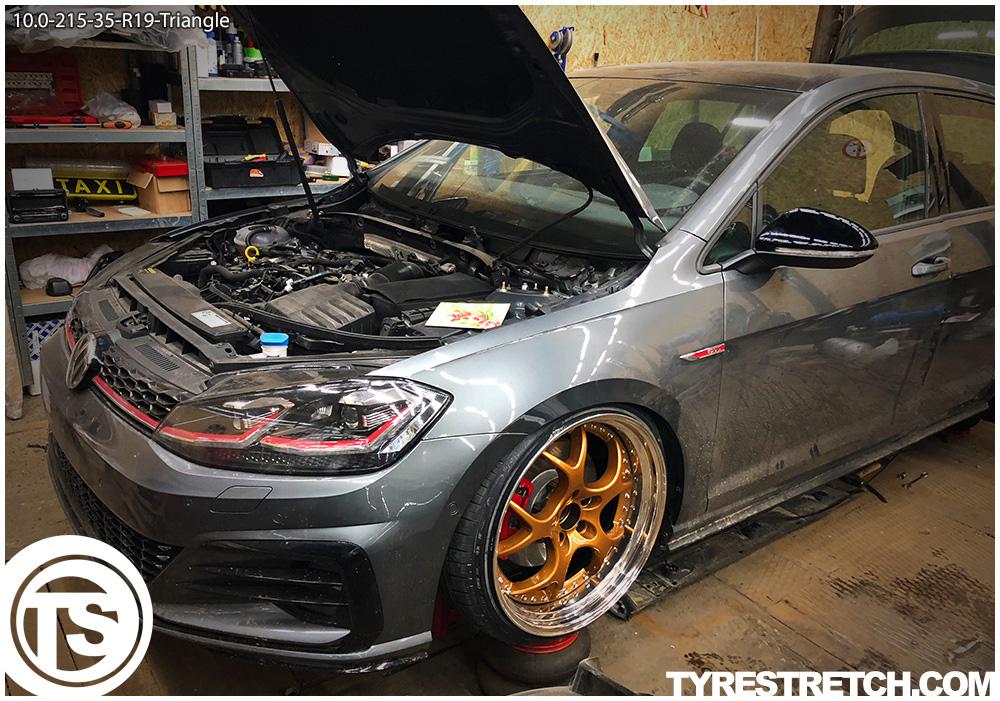 An example of tyre stretch: 215/35 R19 on 10.0J – TRIANGLE