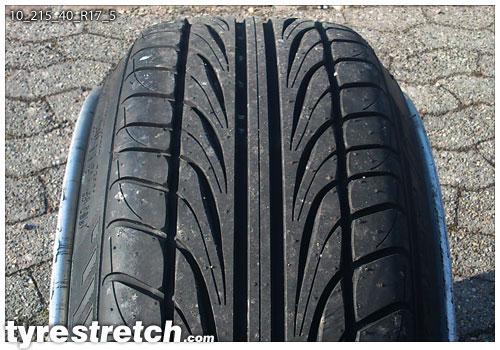 An example of tyre stretch: 215/40 R17 on 10.0J