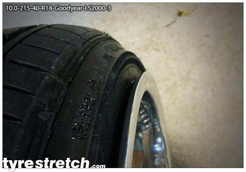 An example of tyre stretch: 215/40 R18 on 10.0J – GOODYEAR