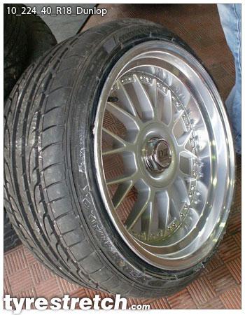 An example of tyre stretch: 224/40 R18 on 10.0J – DUNLOP