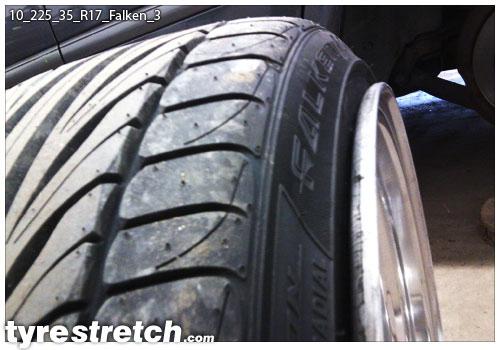 An example of tyre stretch: 225/35 R17 on 10.0J – FALKEN
