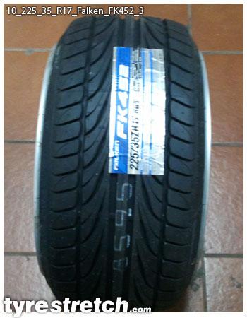 An example of tyre stretch: 225/35 R17 on 10.0J – FALKEN