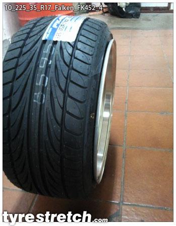 An example of tyre stretch: 225/35 R17 on 10.0J – FALKEN