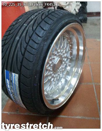 An example of tyre stretch: 225/35 R17 on 10.0J – FALKEN
