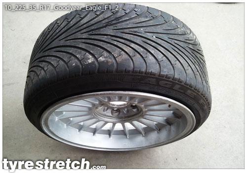 An example of tyre stretch: 225/35 R17 on 10.0J – GOODYEAR