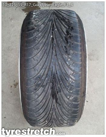 An example of tyre stretch: 225/35 R17 on 10.0J – GOODYEAR