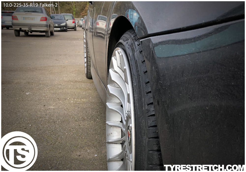 An example of tyre stretch: 225/35 R19 on 10.0J – FALKEN