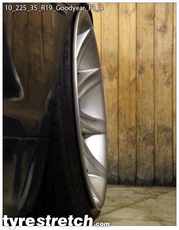 An example of tyre stretch: 225/35 R19 on 10.0J – GOODYEAR