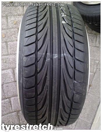 An example of tyre stretch: 225/40 R18 on 10.0J – FALKEN