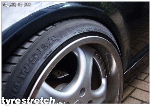 An example of tyre stretch: 225/40 R18 on 10.0J