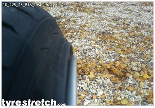 An example of tyre stretch: 225/45 R18 on 10.0J – TOYO