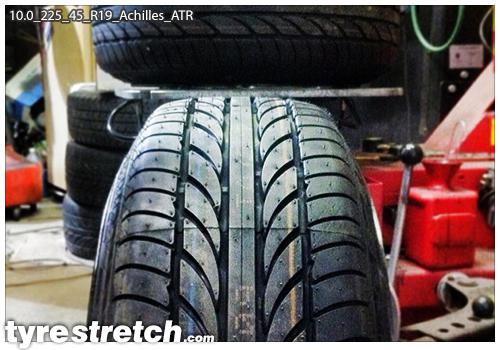 An example of tyre stretch: 225/45 R19 on 10.0J – ACHILLES