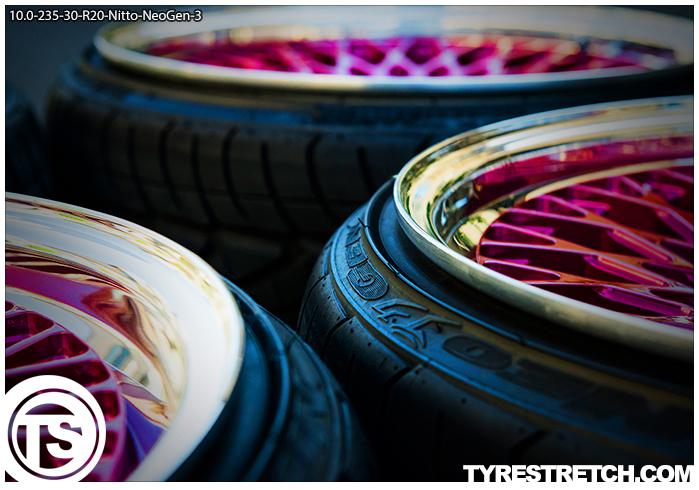 An example of tyre stretch: 235/30 R20 on 10.0J – NITTO (AVANT GARDE)