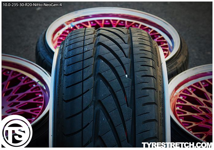 An example of tyre stretch: 235/30 R20 on 10.0J – NITTO (AVANT GARDE)