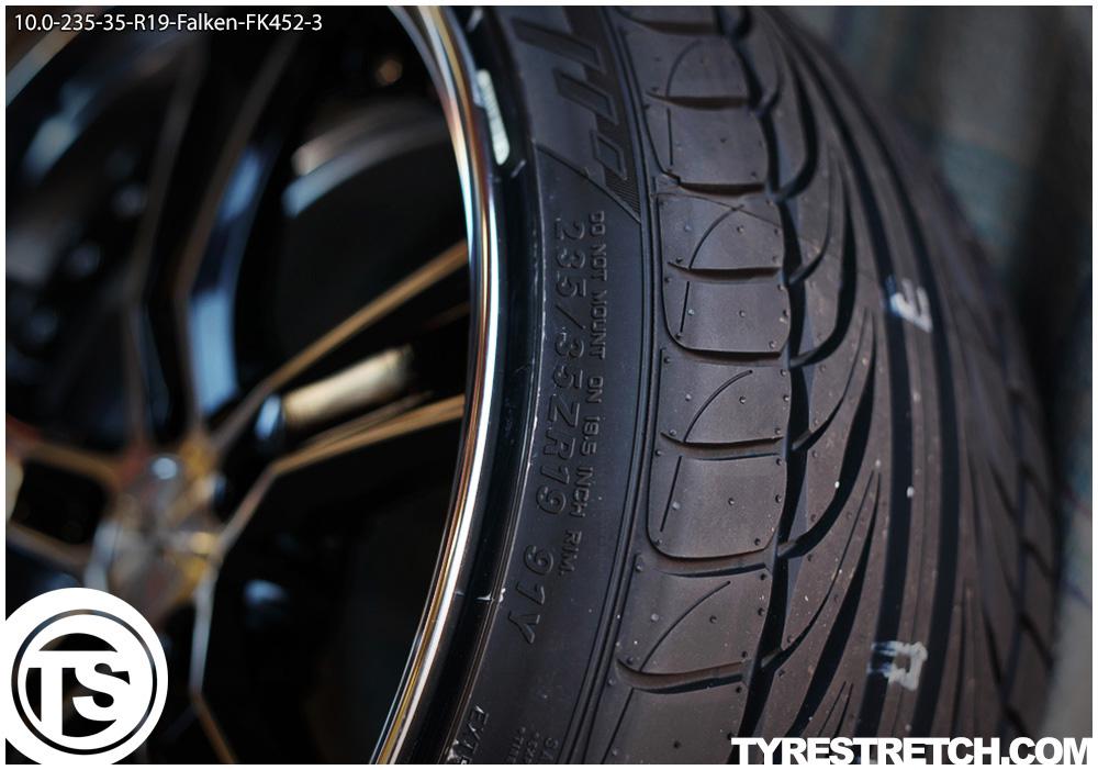 An example of tyre stretch: 235/35 R19 on 10.0J – FALKEN