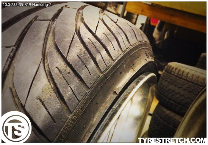 An example of tyre stretch: 235/35 R19 on 10.0J – NANKANG