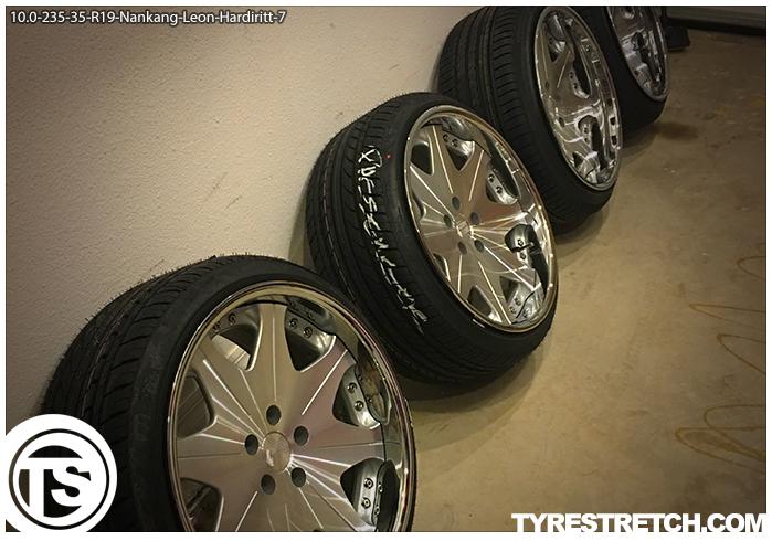 An example of tyre stretch: 235/35 R19 on 10.0J – NANKANG (LEON HARDIRITT)