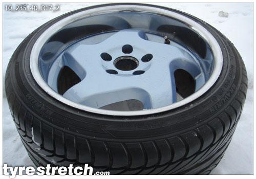 235/40 R17 on 10.0J