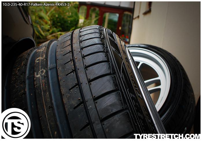 An example of tyre stretch: 235/40 R17 on 10.0J – FALKEN