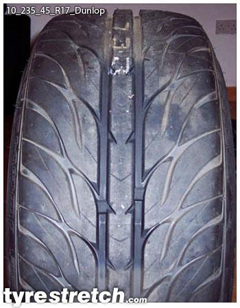 An example of tyre stretch: 235/45 R17 on 10.0J – DUNLOP