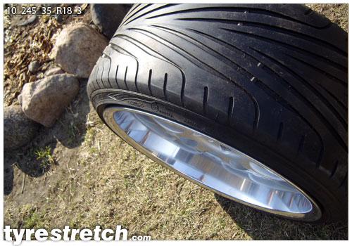 An example of tyre stretch: 245/35 R18 on 10.0J