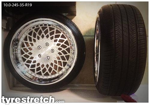 245/35 R19 on 10.0J