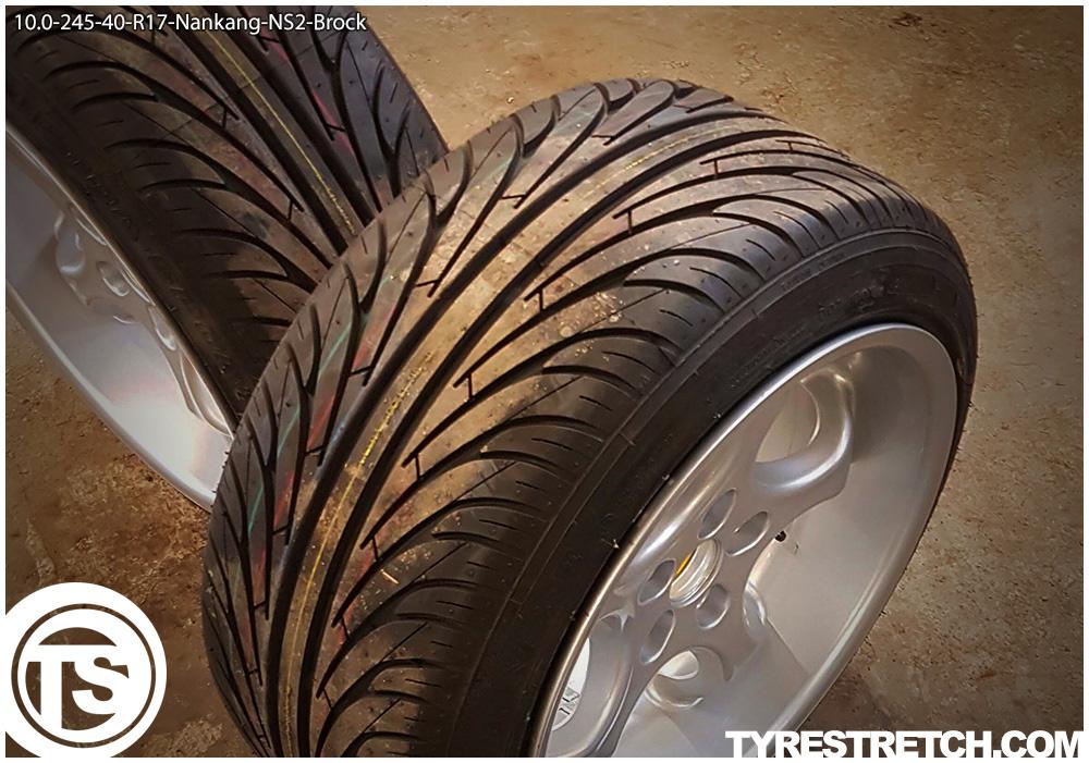An example of tyre stretch: 245/40 R17 on 10.0J – NANKANG (BROCK)