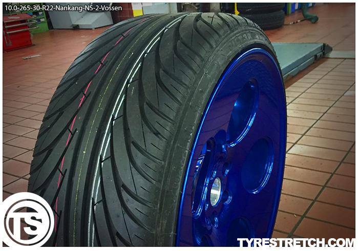 An example of tyre stretch: 265/30 R22 on 10.0J – NANKANG (VOSSEN)