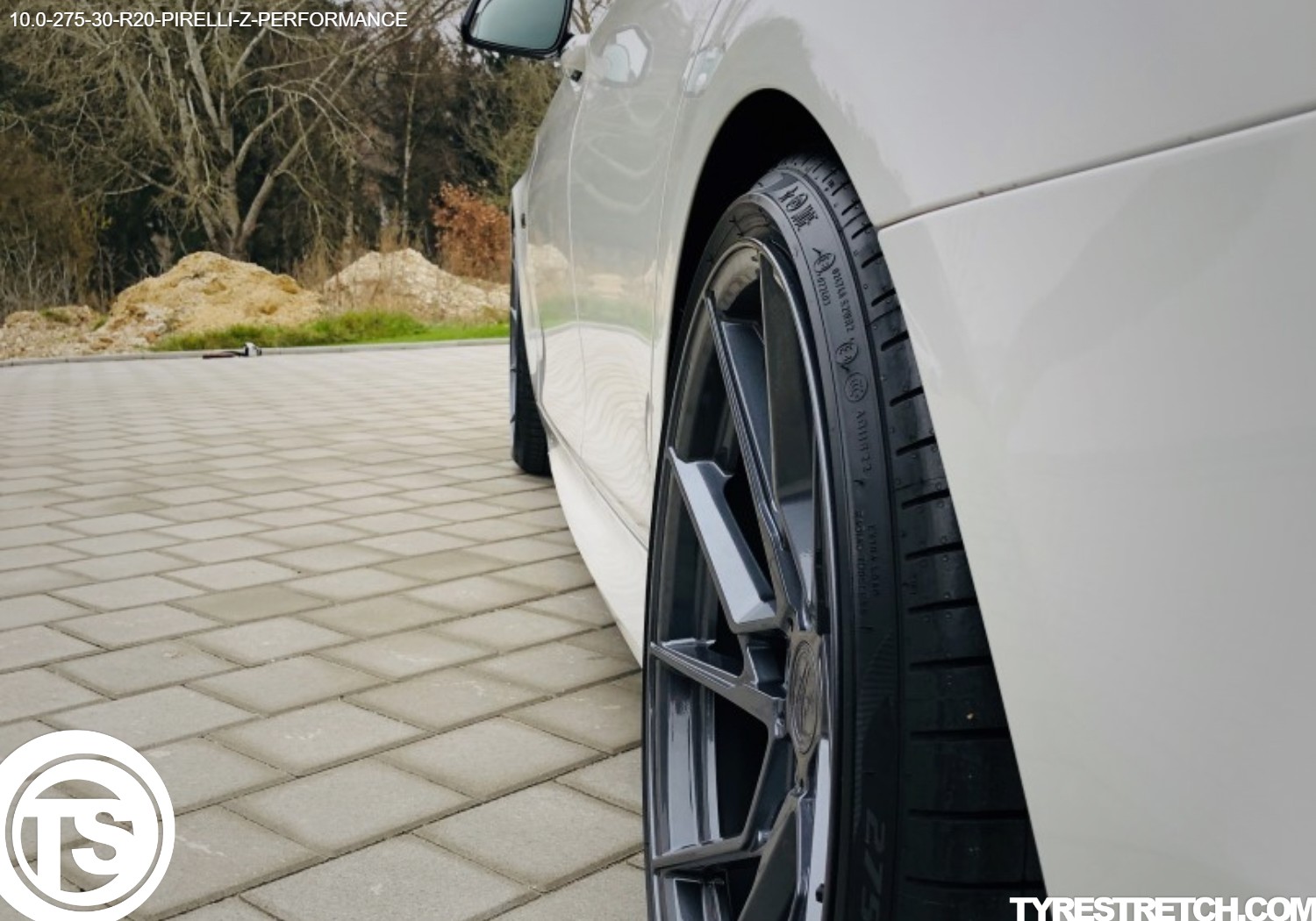 An example of tyre stretch: 275/30 R20 on 10.0J – PIRELLI (Z-PERFORMANCE)
