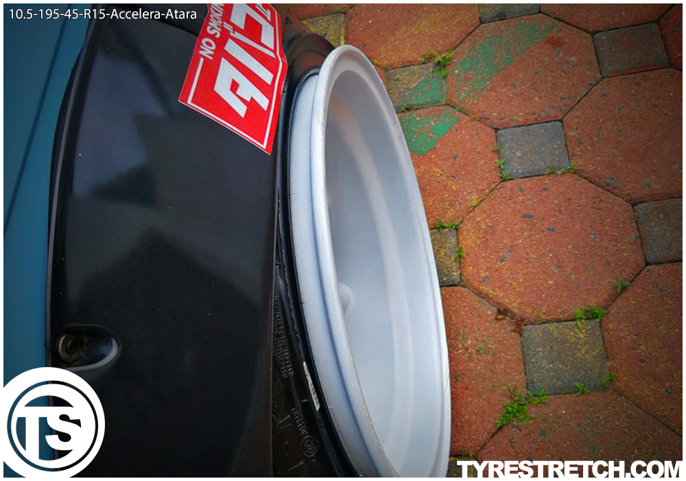 An example of tyre stretch: 195/45 R15 on 10.5J – ACCELERA (ATARA)