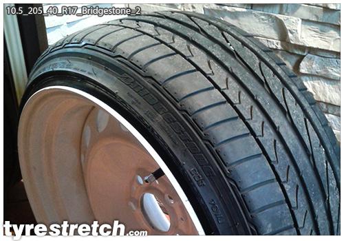 An example of tyre stretch: 205/40 R17 on 10.5J – BRIDGESTONE