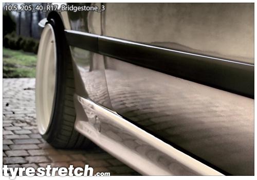 An example of tyre stretch: 205/40 R17 on 10.5J – BRIDGESTONE