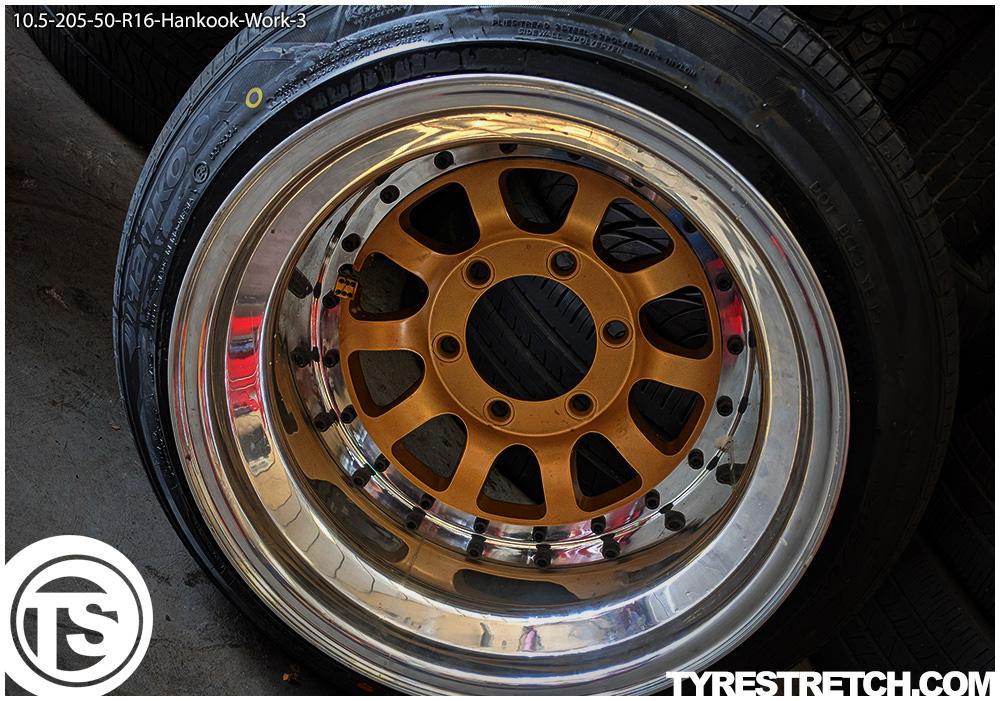 An example of tyre stretch: 205/50 R16 on 10.5J – HANKOOK (WORK)