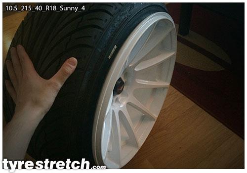 An example of tyre stretch: 215/40 R18 on 10.5J – SUNNY