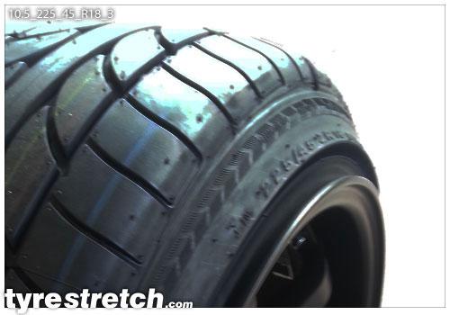 An example of tyre stretch: 225/45 R18 on 10.5J