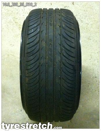 235/35 R19 on 10.5J