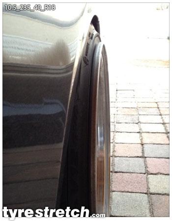 An example of tyre stretch: 235/40 R18 on 10.5J