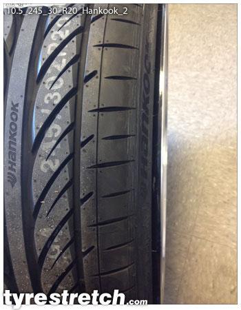 An example of tyre stretch: 245/30 R20 on 10.5J – HANKOOK