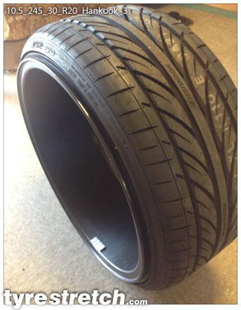 An example of tyre stretch: 245/30 R20 on 10.5J – HANKOOK