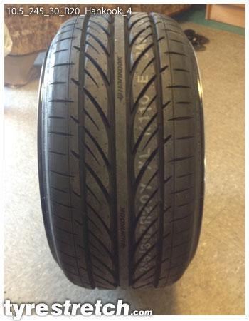 An example of tyre stretch: 245/30 R20 on 10.5J – HANKOOK