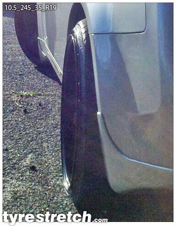 An example of tyre stretch: 245/35 R19 on 10.5J